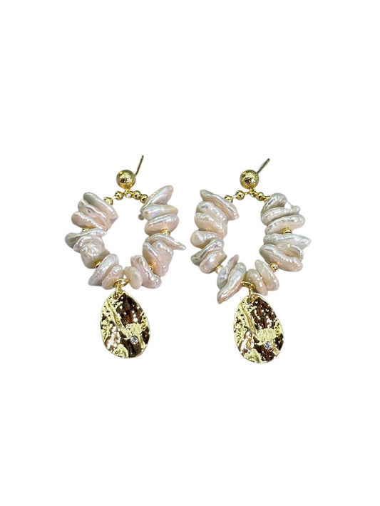 Freshwater pearl earrings | Buds Fantasy | Baroque Pearl
